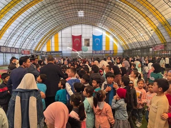A meeting of the East Turkestan Federation. (Photo Source: Nihat Yuceur Sports Complex, Istanbul)