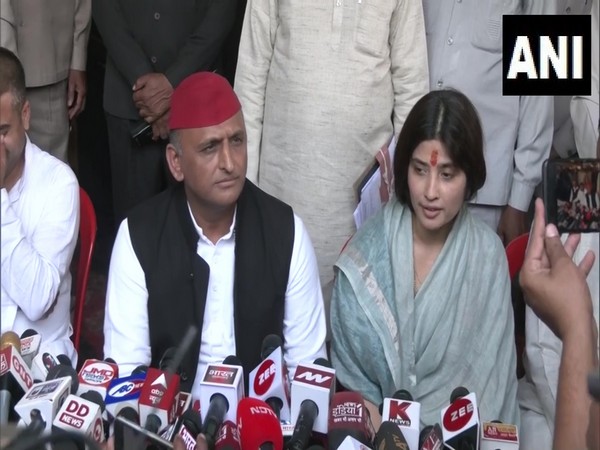 Samajwadi Party (SP) Chief Akhilesh Yadav and SP leader Dimple Yadav (Photo/ANI)