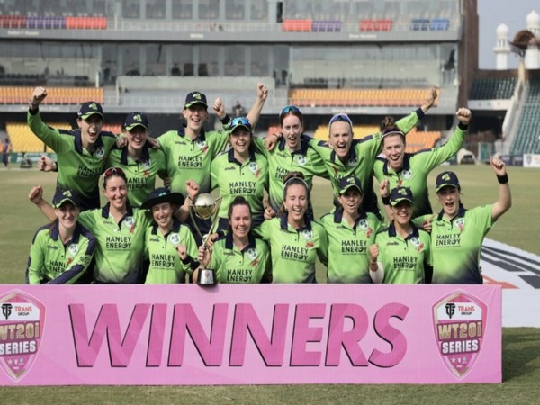Ireland defeated Pakistan 2-1 in T20I series (Photo: Twitter@lewis_gaby)