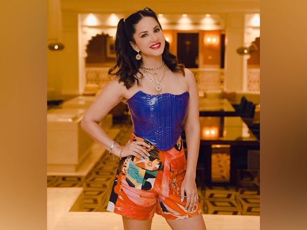 Actor Sunny Leone (Photo/Instagram)