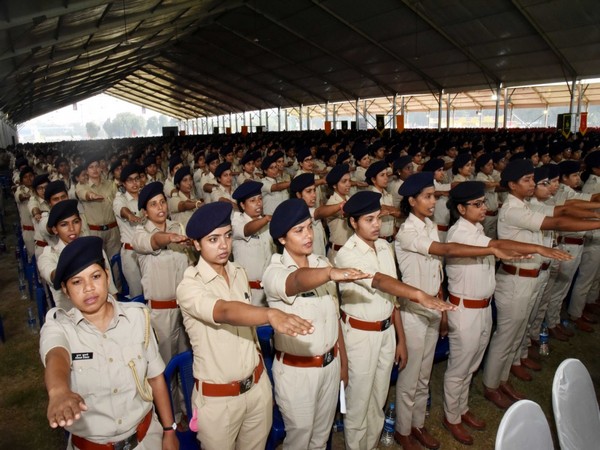 10,459 police personnel get appointment letters (Photo:Twitter/Nitish Kumar)