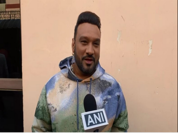Punjabi singer Saster Saleem (Photo/ANI)  