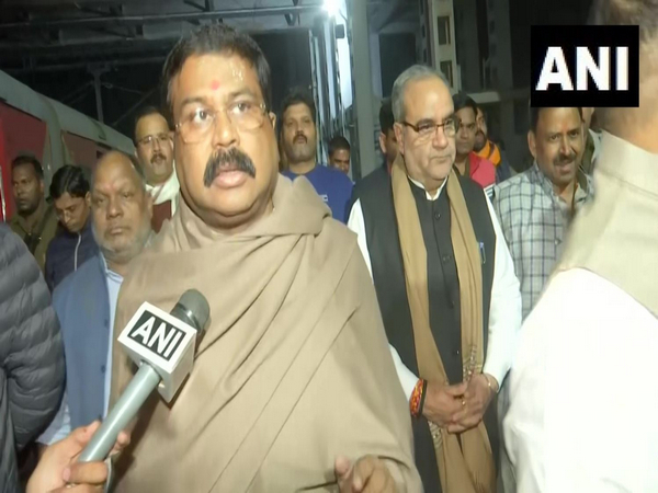 Union Minister Dharmendra Pradhan at Kashi Tamil Sangamam in Varanasi (Photo/ANI)