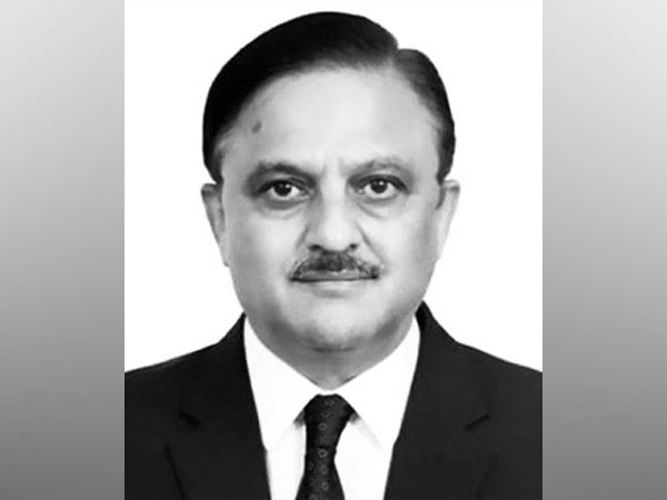 Justice Abhay S Oka (Picture Courtesy: supremecourt.nic.in)