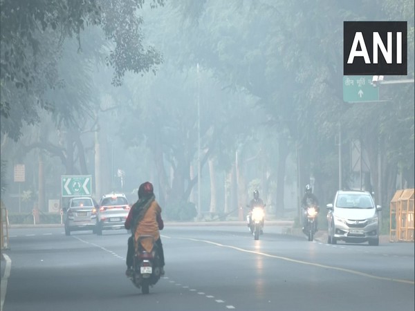 Poor air quality in Delhi (Photo/ANI)