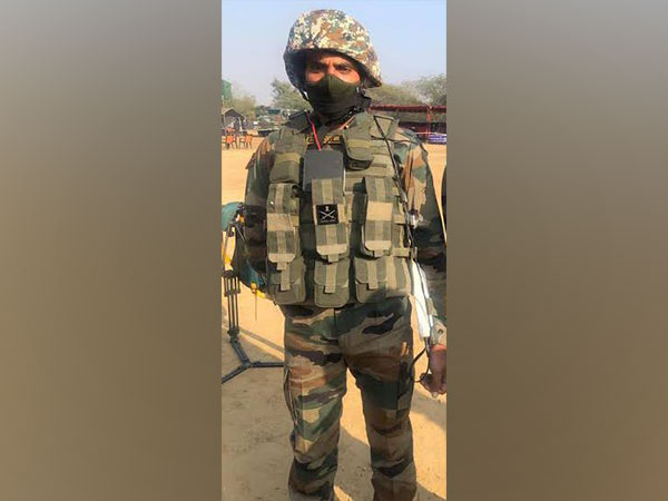 Indian Army soldier wearing bullet proof jacket (Photo/ANI)