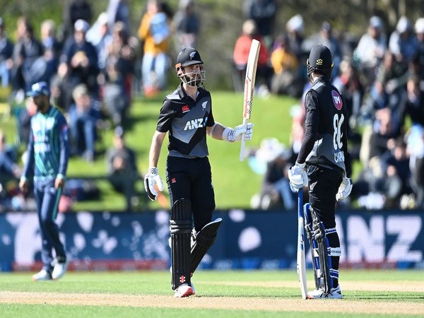 Kane Williamson (centre). (Photo- NZC)