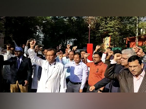 Medical teachers protesting in the state capital Bhopal (Photo/ANI)