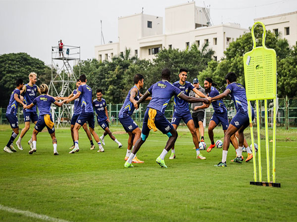 Chennaiyin FC team in practice session (Photo: Chennaiyin FC)