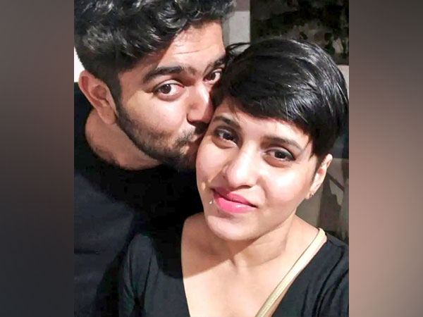 Aaftab Amin Poonawal with Shraddha Walkar (Photo/Twitter)