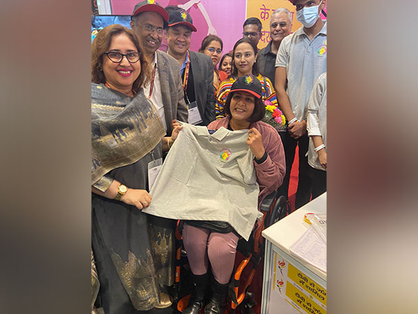 Deepa Malik at the TB awareness event (Photo:Twitter@MoHFW_INDIA)