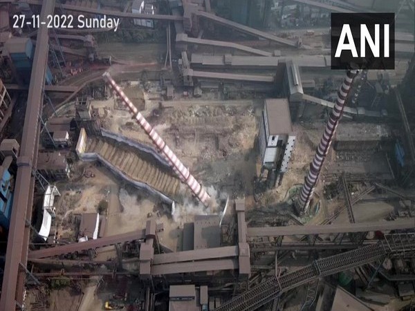 A screen grab of the Tata Steel's Jamshedpur plant chimney falling off after demolition on Sunday (Photo/ANI)
