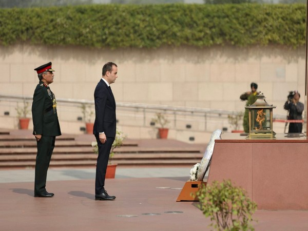 French Minister for the Armed Forces Sebastien Lecornu at National War Memorial (Photo credit: Emmanuel Lenain twitter)