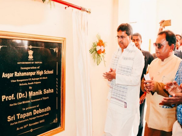 Manik Saha inuguration gthe school in Agartala (Image Source: Twitter/@DrManikSaha2)
