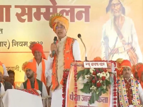 Madhya Pradesh Chief Minister Shivraj Singh Chouhan addressing the program (Photo/ANI)