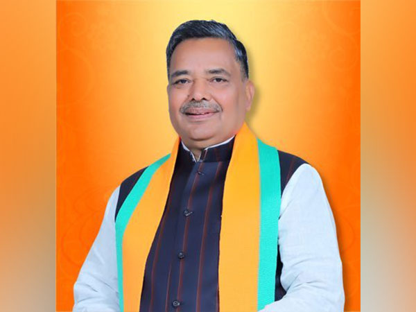 UP Minister of Tourism and Culture Jaiveer Singh (Photo/Twitter@jaiveersingh099)