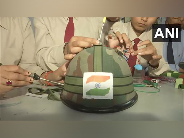 'Smart helmet' invented by the students of a college in UP' Gorakhpur