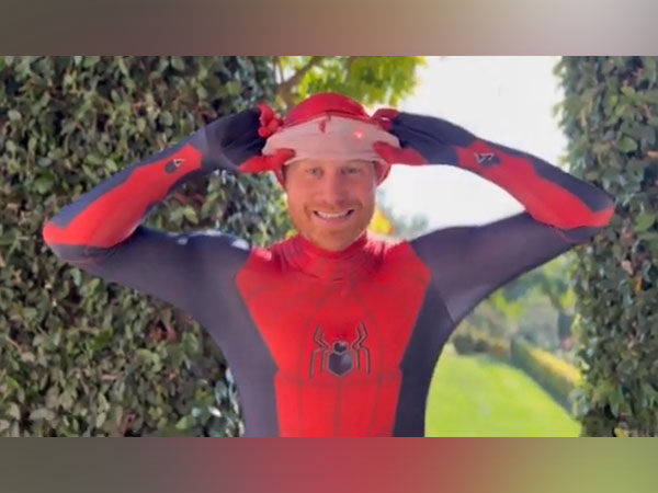 Prince Harry dressed as Spider-Man. (Image Source: Twitter)