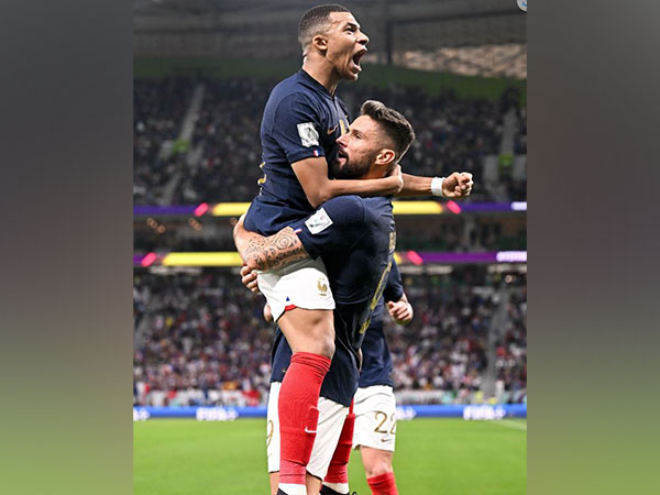 Kylian Mbappe, Olivier Giroud scored for France against Poland (Photo: Twitter@equipedefrance)