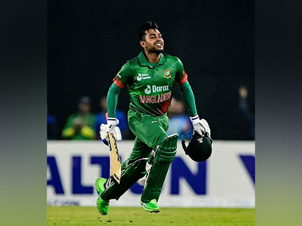 Mehidy Hasan Miraz celebrates after leading Bangladesh to victory over India in Dhaka (Image: Mehidy Hasan Miraz Twitter)