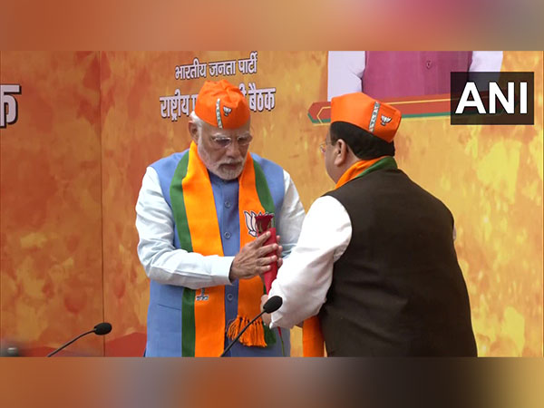 PM Modi and BJP national president JP Nadda (Photo:ANI)