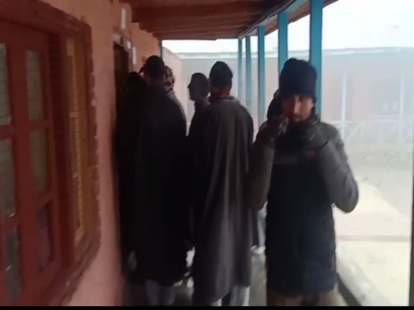 Visuals from Hajin bandipora during voting for DDC. ANI Photo