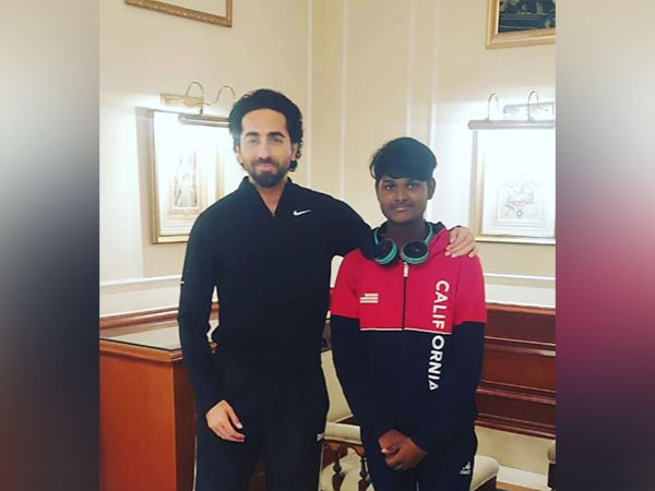 Ayushmann Khurrana with street singer Shivam (Image Source: Instagram)