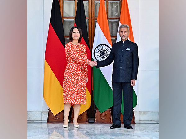 External Affairs Minister S Jaishankar and German Foreign Minister Annalena Baerbock (Image: Twitter/@DrSJaishankar)