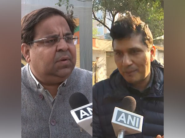 BJP leader Harish Khurrana and AAP leader Saurabh Bharadwaj (Photo:ANI)