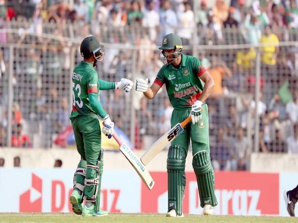 Mehidy Hasan Miraz, Mahudullah (Photo: Twitter@BCBtigers)