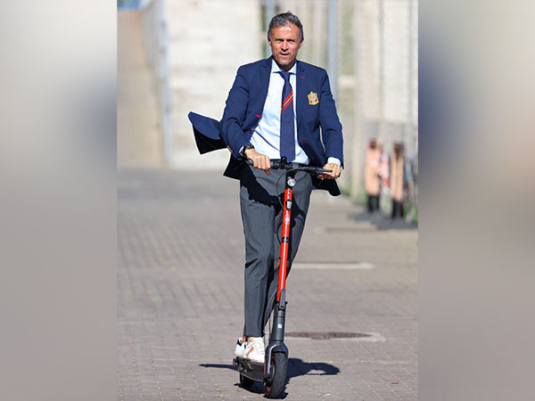 Luis Enrique (Photo: Twitter@fifaworldcup_es) 