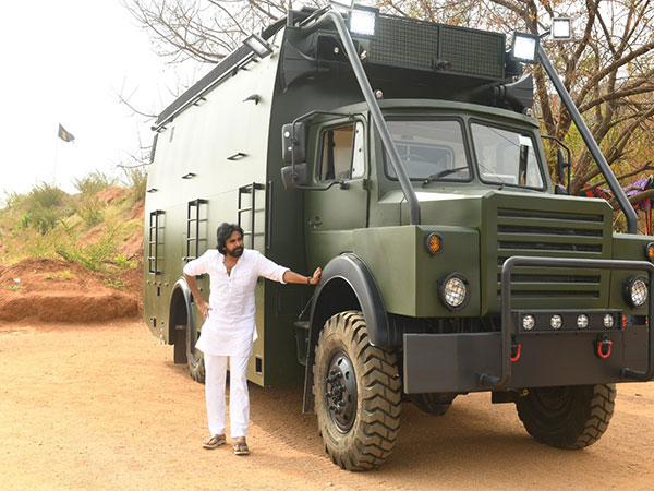 Image Source (Twitter handle: @PawanKalyan)