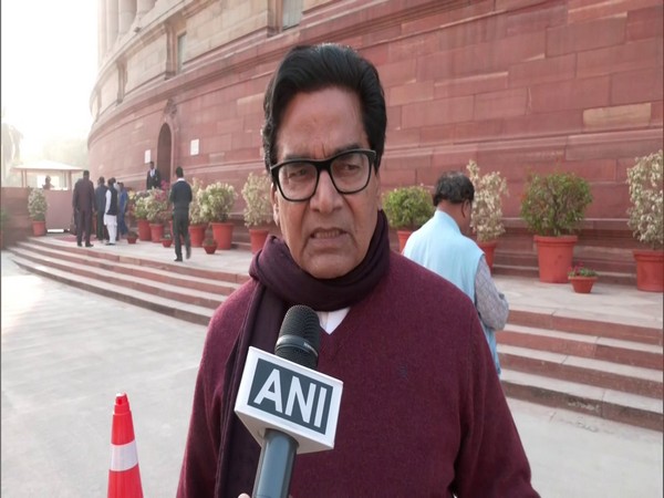 SP leader Ramgopal Yadav (File photo/ANI)