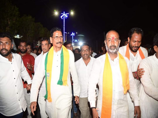 Praja Sangrama Yatra by Bandi Sanjay is going on in Telangana(photo/ sanjay twitter)