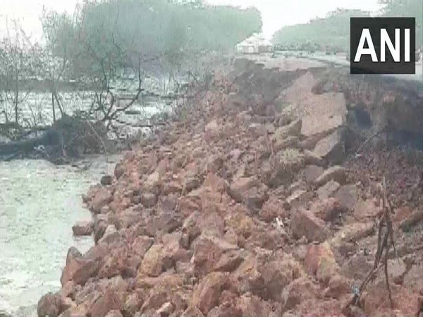 Cyclone Mandous: kakinada-Uppada road damaged due to strong winds