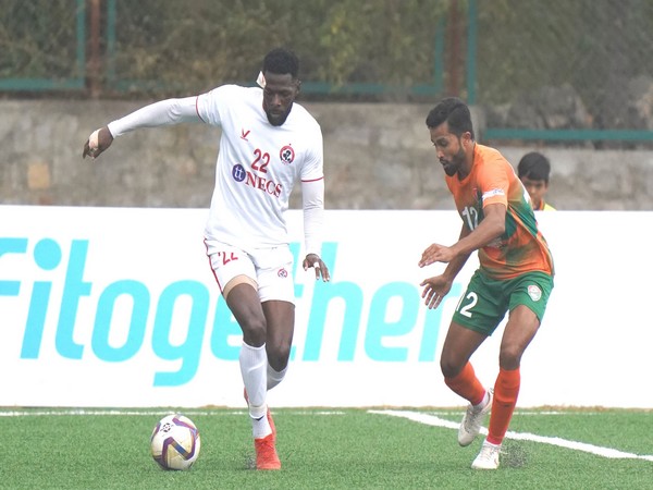 Sreenidi Deccan FC in action against Aizawl FC in I-League 2022-23 (Image: AIFF)