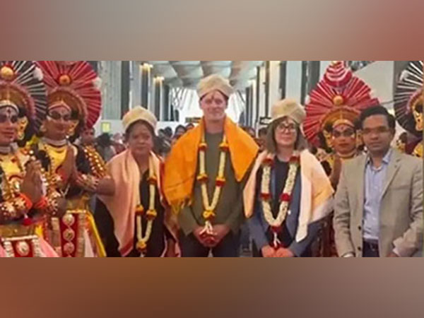 G20 delegates arrive for meeting in Bengaluru (Image Credit: Twitter/@KarnatakaWorld)