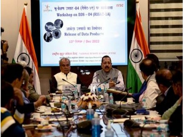 Union Agricultural minister Narendra Singh Tomar, Minister of State Dr Jitendra Singh