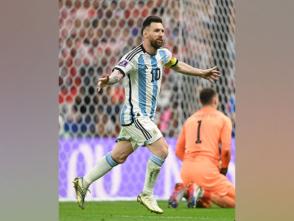 Lionel Messi celebrating after scoring a goal for Argentina against Croatia in semi-final (Image: FIFA World Cup Twitter)