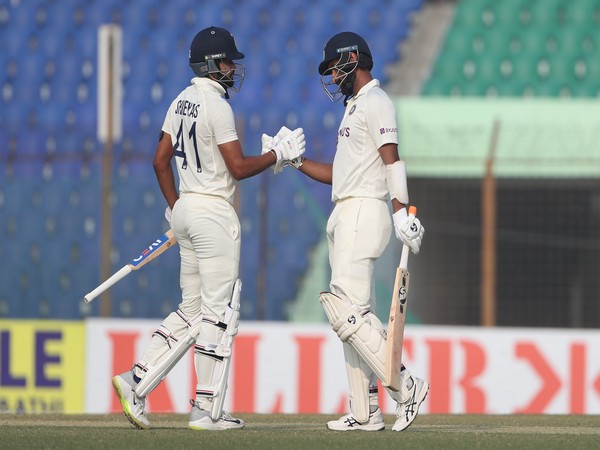 Shreyas Iyer and Cheteshwar Pujara (Photo: BCCI/ Twitter)