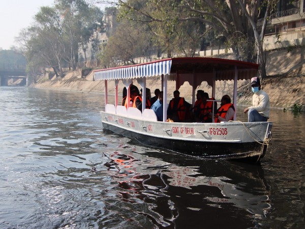 Delhi LG VK Saxena inspecting de-silting work of Najafgarh Drain (Photo/ANI)