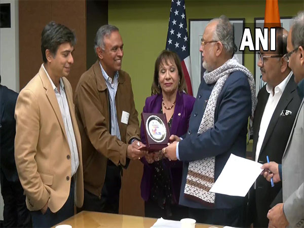 MoU signed between UP Government and FalconX (Photo/ANI)