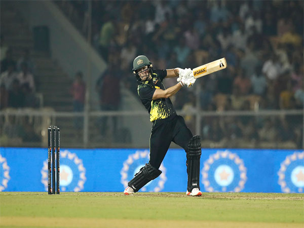 Ellyse Perry in action against India Women's Cricket team in fourth T20I in Mumbai (Image: AusWomenCricket Twitter)