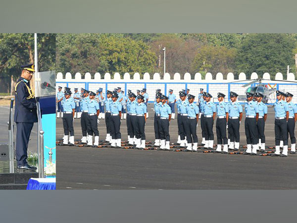 Air Chief Marshal Shaikh Abdul Hannan attends Combined Graduation Parade (Image Credit: Twitter/@dprohyd)