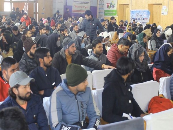 Youth participated in Job Fair held in Anantnag,Jammu and Kashmir (Photo/ANI)
