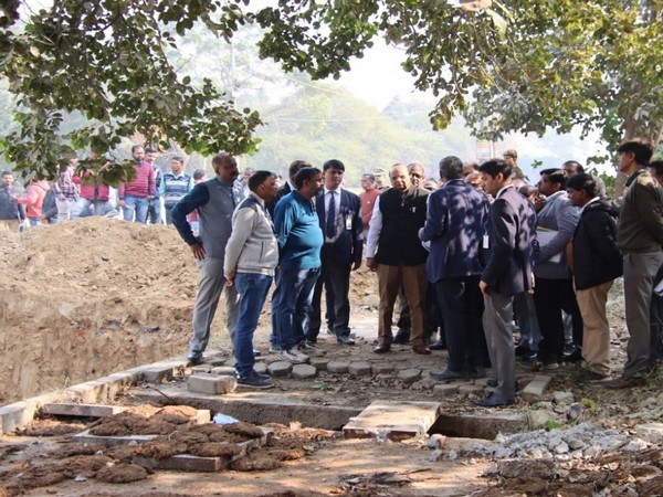 Delhi L-G inspects construction of Airport Drain and five water bodies in Dwarka