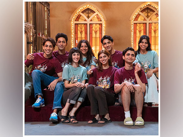 Zoya Akhtar with cast of The Archies (Image source: Instagram)