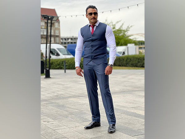 Darshan Thoogudeepa (Image Source: Instagram)