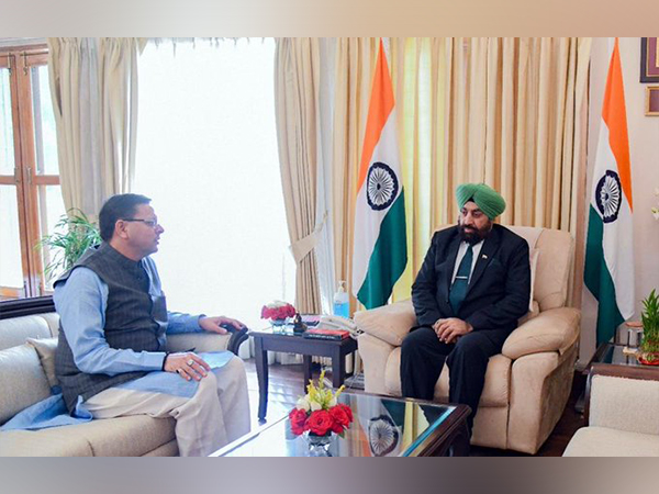Uttarkhand Governor Lt. Gen (Retd) Gurmit Singh with CM Pushkar Singh Dhami (File Photo/ANI)