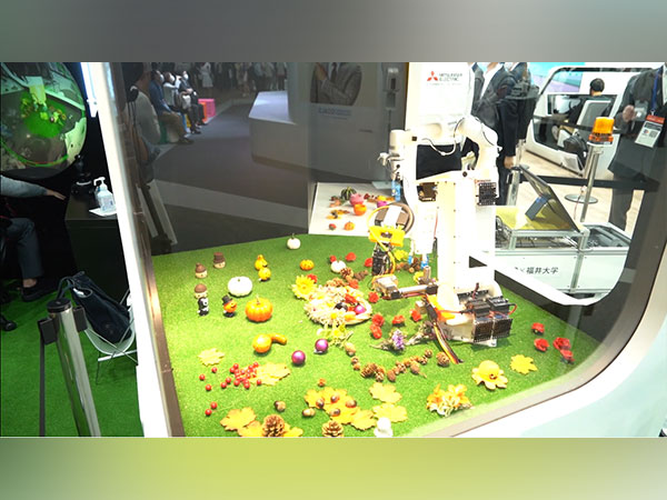 Japanese firm Mitsubishi Electric develops contactless technology